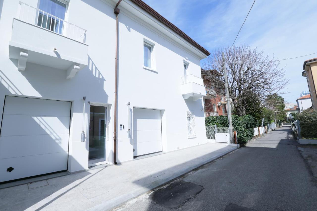 Zuara9Room Rimini Ngoại thất bức ảnh