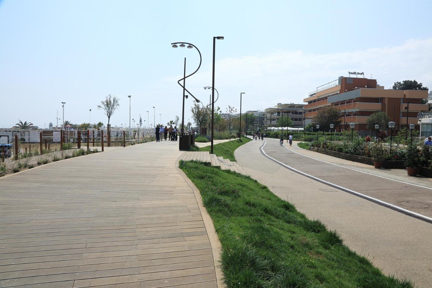 Zuara9Room Rimini Ngoại thất bức ảnh